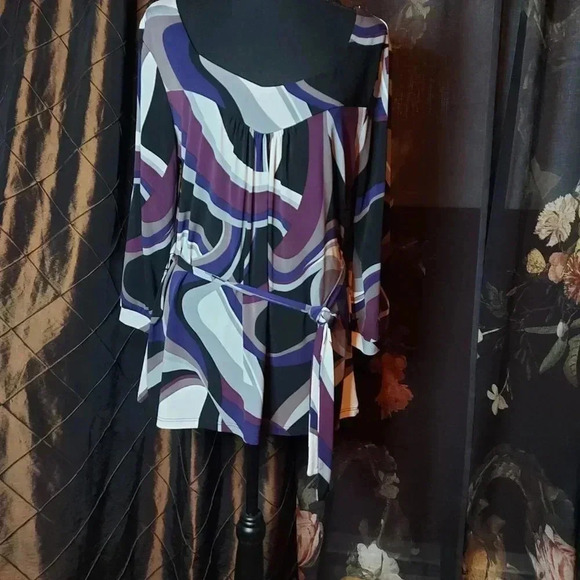 Jessica | Retro Pucci Vibe Top  Never Worn - Picture 7 of 16